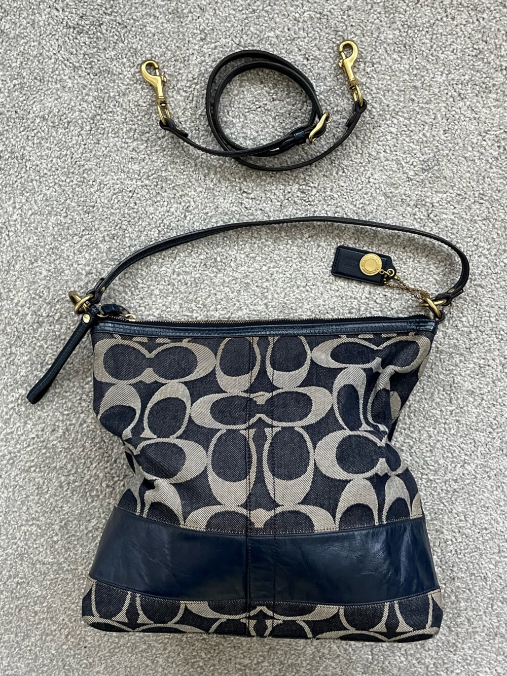 EUC Coach 2 Way Denim Signature Canvas Crossbody with 2 Straps & 2 Hang Tags